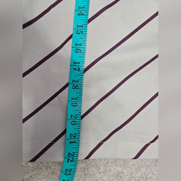 686 Smarty Cream and Maroon Striped Jacket. Size Large - Picture 14 of 14